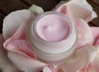 Co pierwsze serum czy olej? Co pierwsze serum czy olej?