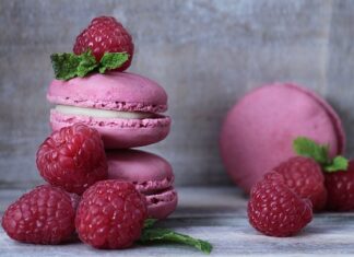 Czym można zabarwić ciasto?